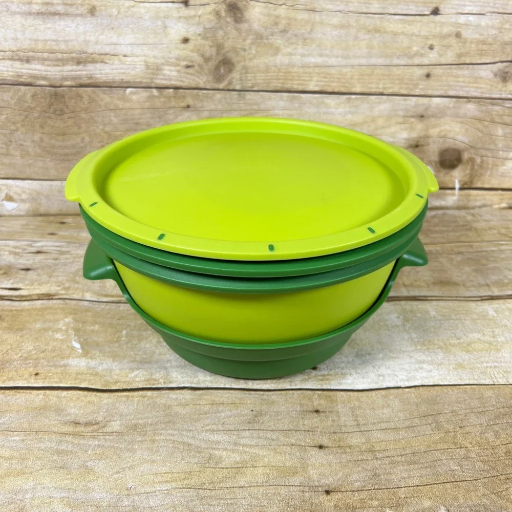 Tupperware Smart Steamer Microwave Multi Cooker 4- Piece Set Green Yellow